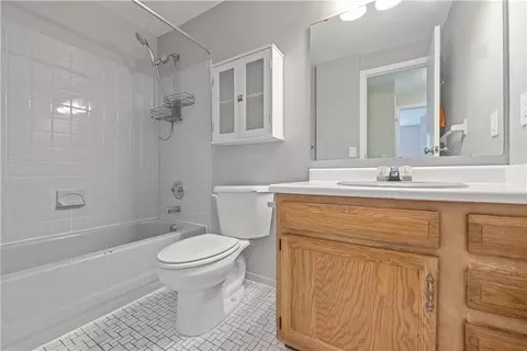Bath - 33 Wayne Dr, Greece, NY 14626 photo 3 of 3