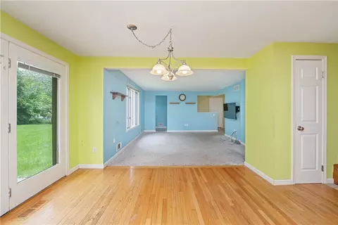 Living - 33 Wayne Dr, Greece, NY 14626 photo 5 of 7