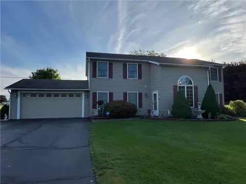 972 Hudson Acres Dr, Southport, NY 14871