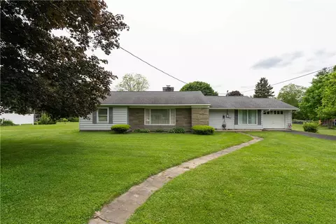 9 N Clinton St, North Dansville, NY 14437