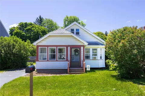 239 Hinchey Rd, Gates, NY 14624