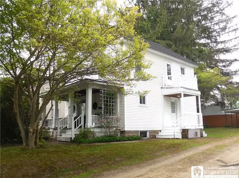 123 N Dow St, Ellicott, NY 14733
