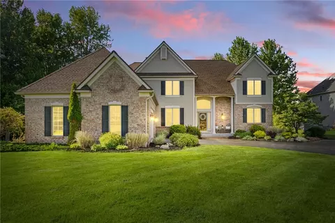 22 Orange Tree Cir, Chili, NY 14624