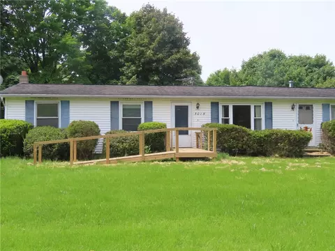 5015 S Centenary Rd, Marion, NY 14505