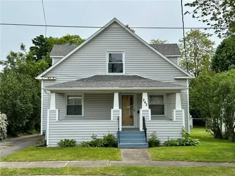 242 Kingsbury Ave, Corning, NY 14830