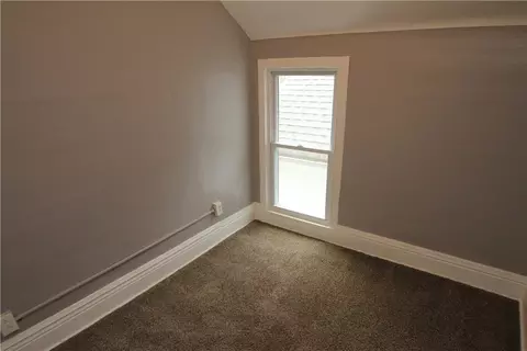 Bedroom - 569 Washington Ave, Irondequoit, NY 14617 photo 3 of 8