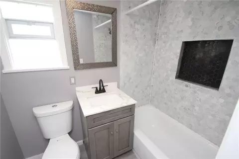 Bath - 569 Washington Ave, Irondequoit, NY 14617 photo 1 of 2