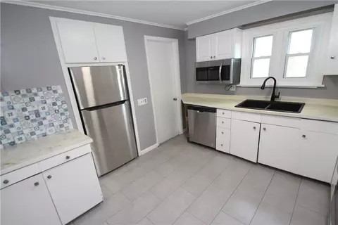 Kitchen - 569 Washington Ave, Irondequoit, NY 14617 photo 1 of 2