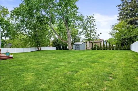 669 Webster Rd, Webster, NY 14580 photo 45