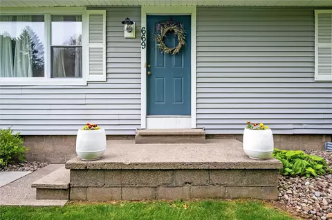 669 Webster Rd, Webster, NY 14580 photo 4