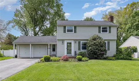 107 Sansharon Dr, Irondequoit, NY 14617
