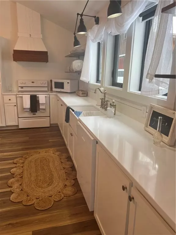 Kitchen - 816 Main St, Franklin, NY 13775 photo 3 of 5