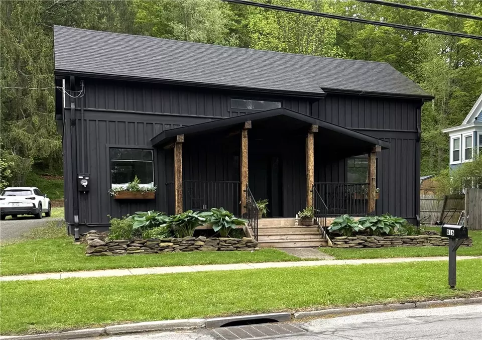 Exterior - 816 Main St, Franklin, NY 13775 photo 1 of 9