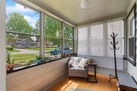 Exterior - 188 Pemberton Rd, Irondequoit, NY 14622 photo 4 of 9