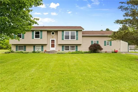 1620 Riga Mumford Rd, Wheatland, NY 14428
