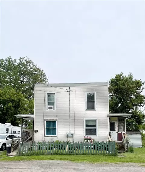 812 E 5th St, Elmira, NY 14901