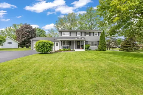 1101 Five Mile Line Rd, Webster, NY 14580