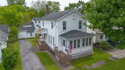 219 W Williams St, Waterloo, NY 13165