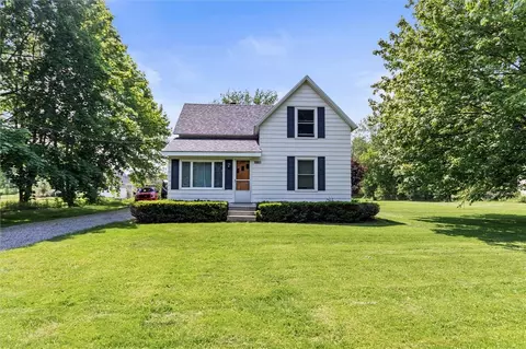 6803 Furnace Rd, Ontario, NY 14519