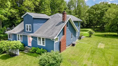 5691 Pittsford Palmyra Rd, Pittsford, NY 14534