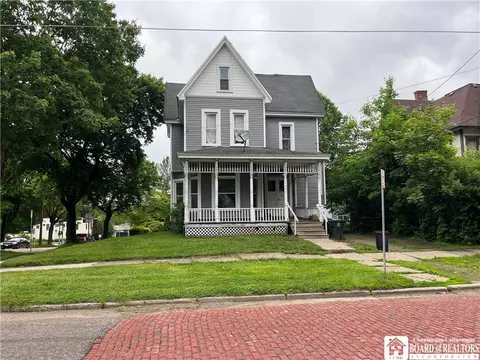 114 W 7th St, Jamestown, NY 14701