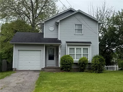127 Bernard St, Rochester, NY 14621