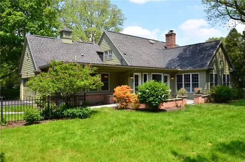 307 Allens Creek Rd, Rochester, NY 14618