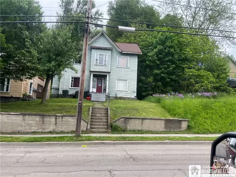 741 E 2nd St, Jamestown, NY 14701