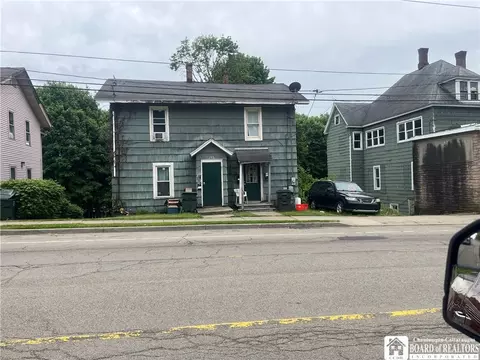 752 E Second St, Jamestown, NY 14701
