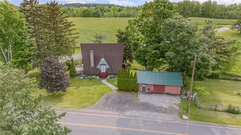 2703 Lembke Rd, Arcadia, NY 14489