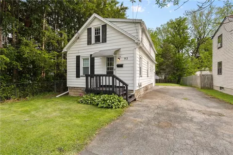 92 Strohm St, Rochester, NY 14612