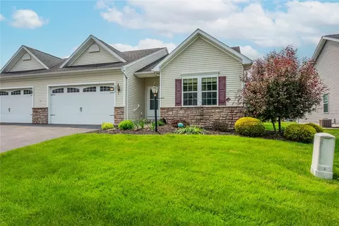 1051 Railway Xing, Webster, NY 14580