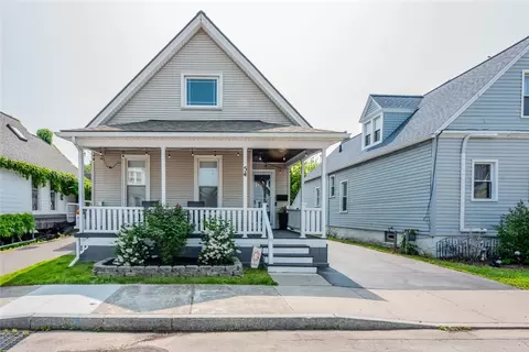 54 Bloomfield Pl, Rochester, NY 14620