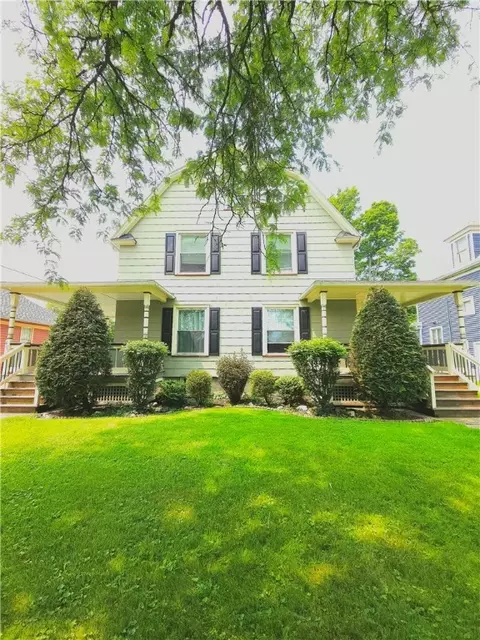 409-411 Hoffman St, Elmira, NY 14905