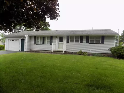29 Jacklyn Dr, Chili, NY 14624