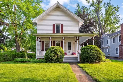 139 E Main St, Avon, NY 14414