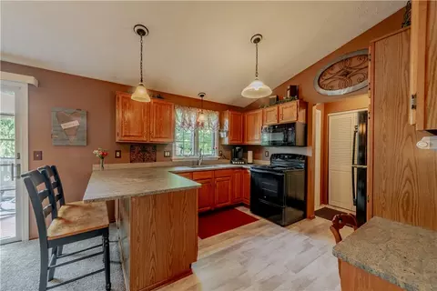 920 Limpet Dr, Webster, NY 14580 photo 10