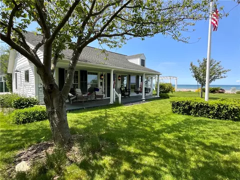 14415 Oak Orchard On The Lk, Carlton, NY 14571