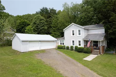 709 State Route 17c, Waverly, NY 14892