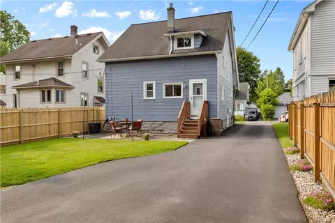 24 Spencer Rd, Irondequoit, NY 14609 photo 33