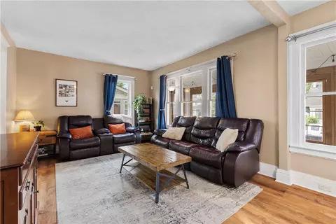 24 Spencer Rd, Irondequoit, NY 14609 photo 10