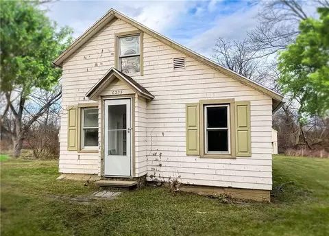 6235 E Avon Lima Rd, Avon, NY 14414