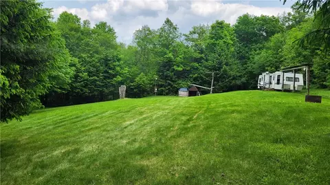 8306 Pardee Hollow Rd, Springwater, NY 14472