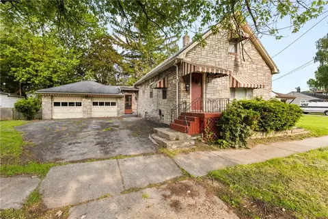 1875 N Goodman St, Irondequoit, NY 14609