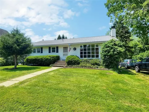 6251 Willard St, Aurelius, NY 13034