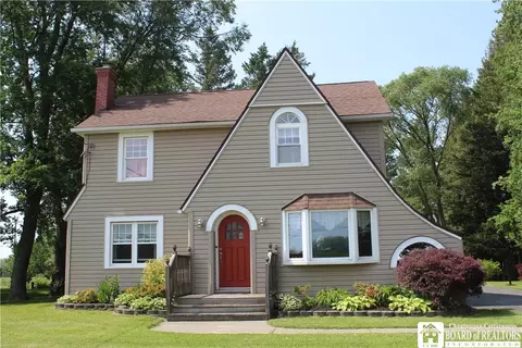 3582 Route 20, Fredonia, NY 14063