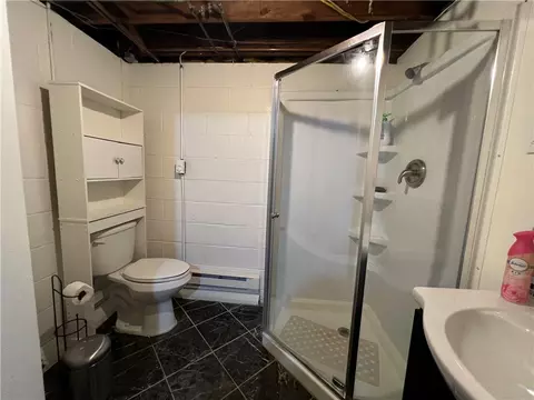 Bath - 793 Helendale Rd, Irondequoit, NY 14609 photo 6 of 7