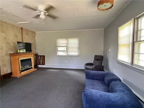 Living - 793 Helendale Rd, Irondequoit, NY 14609 photo 6 of 7