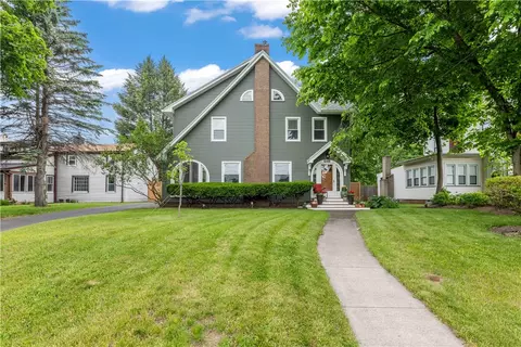 1408 Titus Ave, Irondequoit, NY 14622