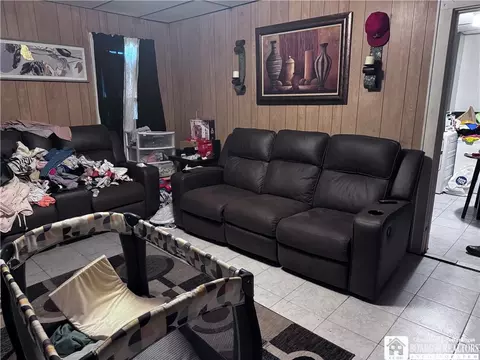 Living - 703 Eagle St, Dunkirk, NY 14048 photo 2 of 3